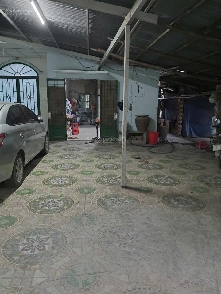 Nhà shr 107m2, nhị bình  hóc môn, ô tô đậu sân, chỉ 2,57 tỷ còn thương lượng