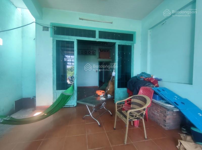 Hóc môn  ngã 3 hồng châu  shr 108m2, full thổ cư  giá 2tỷ650 còn tl