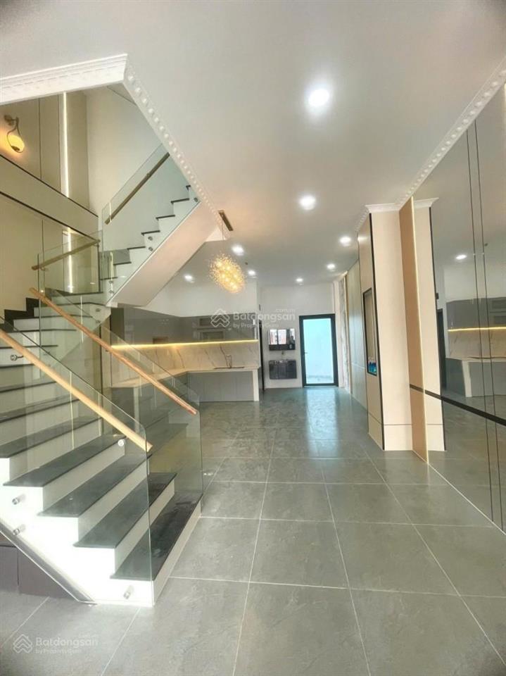 Nhà mặt tiền tân hiệphóc môn 118m2  5,5 tỷ thương lượng