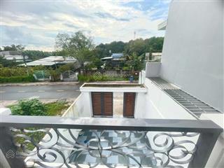 Nhà mặt tiền tân hiệphóc môn 118m2  5,5 tỷ thương lượng