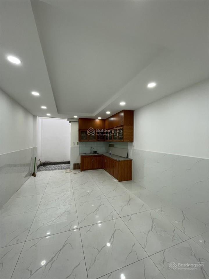 Bao rẻ  4*17m shr  tân chánh hiệp  q12