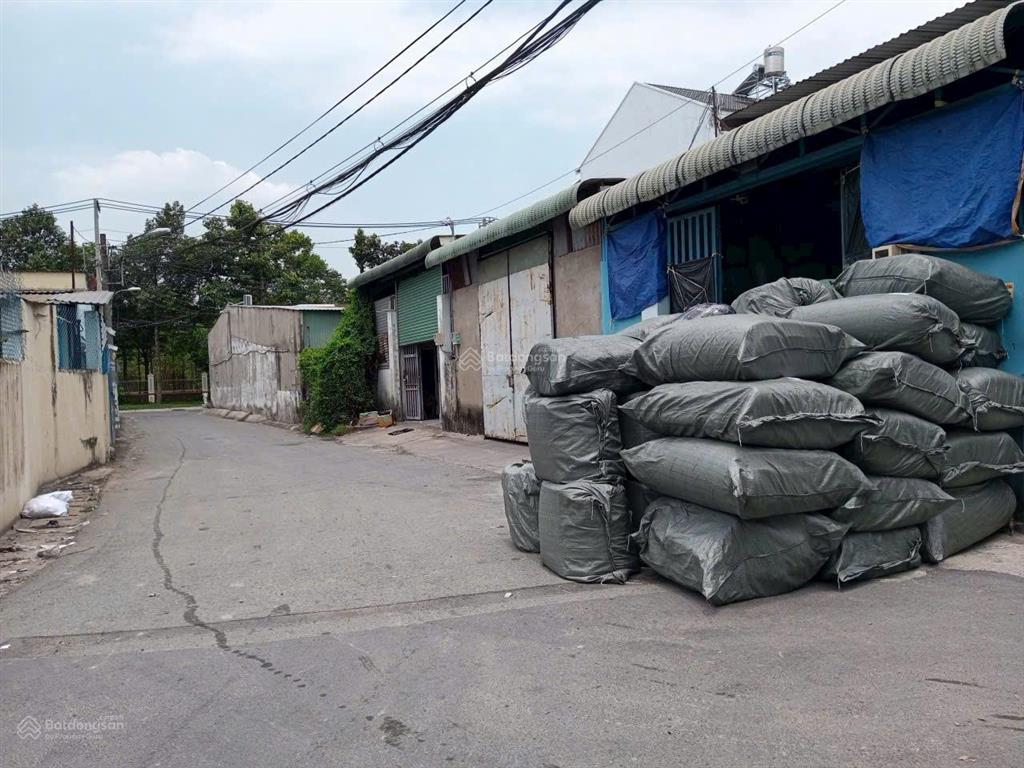 Hóc môn, chỉ 13.38tr/m2, tổng 523m2, có 432m2 thổ cư, đường ô tô, khu dân cư. ô tô tận đất