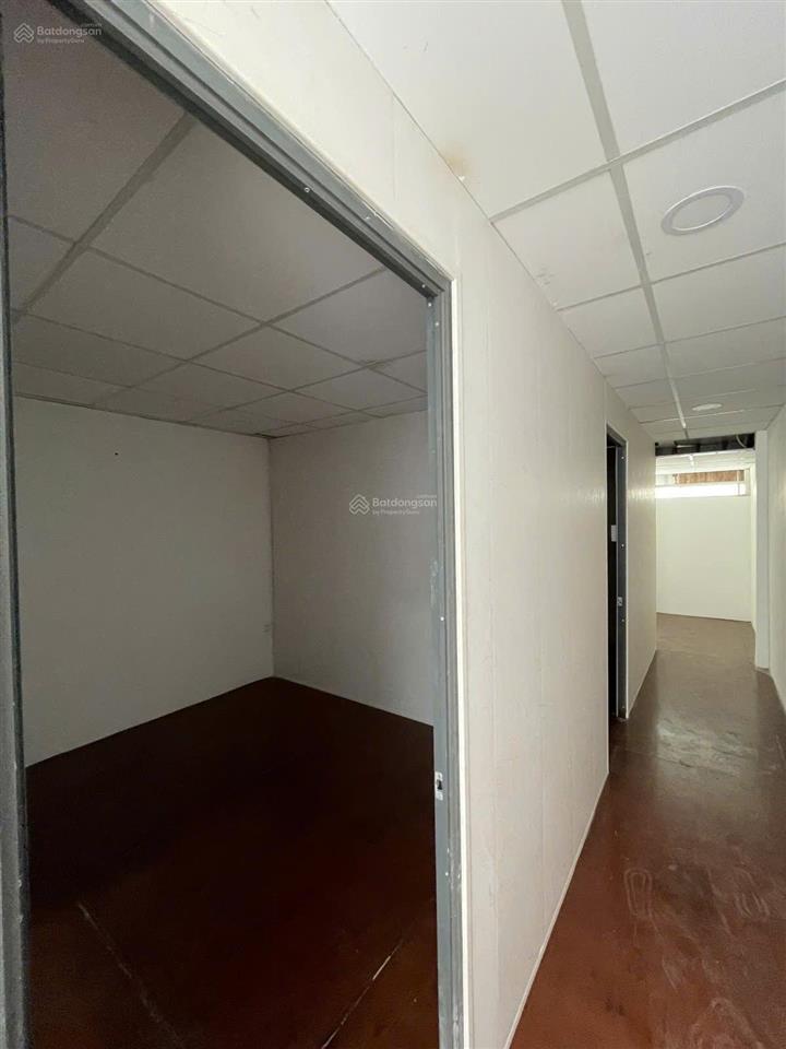 Gần bệnh viện q12  nhà ngang 4 *17m, shr, cn 69m2  chỉ 2 tỷ 50 triệu