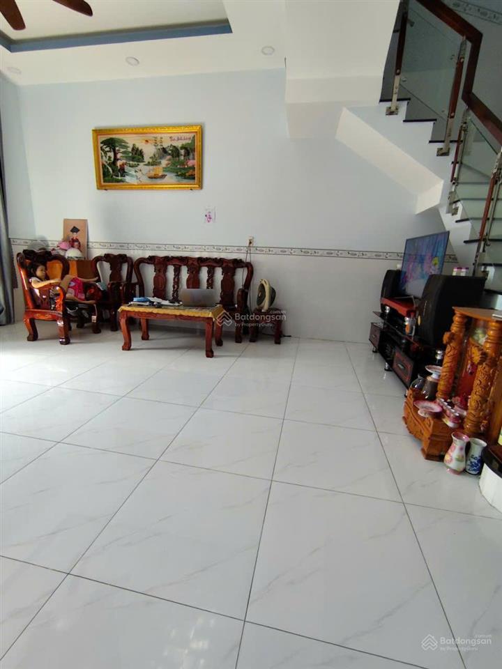 Đông thạnhhóc mônnhà đẹp ngang khủng 6m x 17m  2 tầng  chỉ 4.4 tỷ còn tl