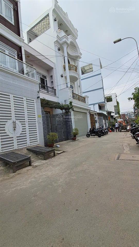 Biệt thự phố đường huỳnh tấn phát ,hẻm xe hơi quay đầu ,bề ngang khủng 7m giá chỉ 9,8 tỷ