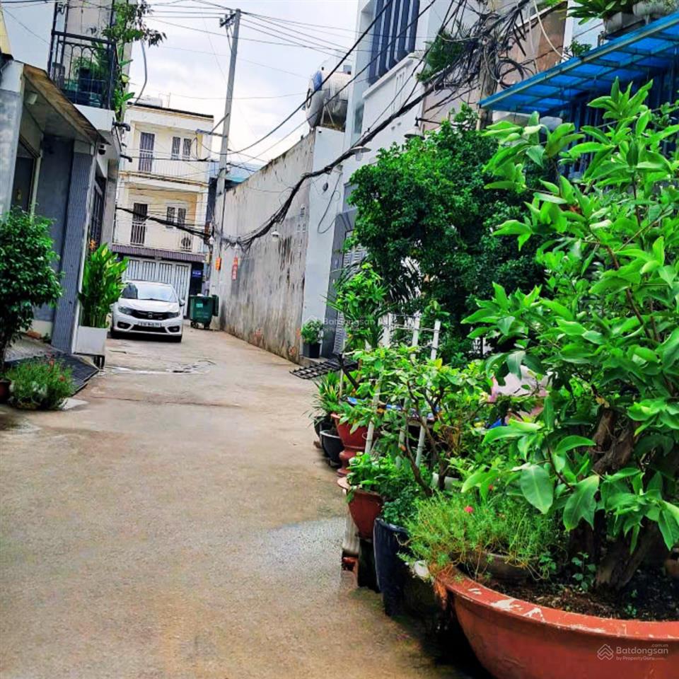 [quận 7] bán nhà 3 mới đẹp kèm nội thất  hẻm xe hơi đường phú thuận