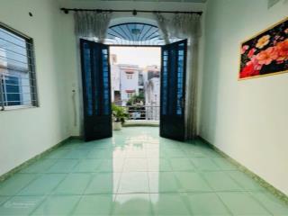 Bán nhà 2 tầng sổ hồng riêng, ngay trung tâm phú thuận, nhỉnh 4 tỷ