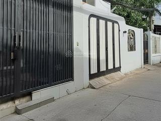 Nhà 3 tầng mới  sang trọng, xe hơi trong nhà  hẻm xe hơi thông, phú thuận nhỉnh 9 tỷ