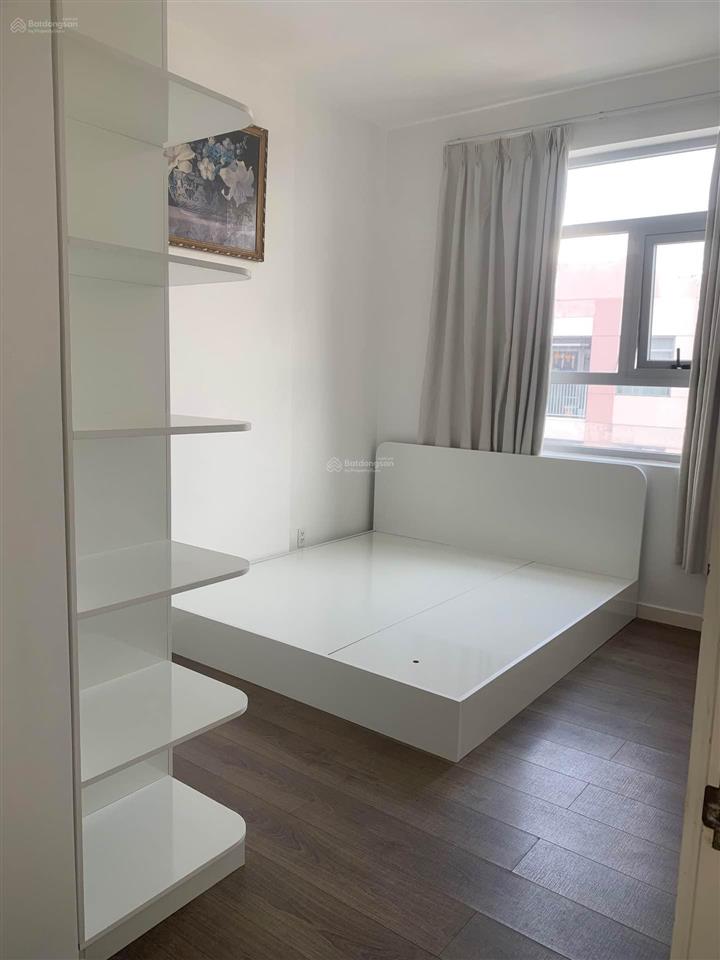 Bán căn hộ chung cư luxcity quận 7. thất đầy đủ, chỉ việc vào ở. nhỉnh 4.5 tỷ.