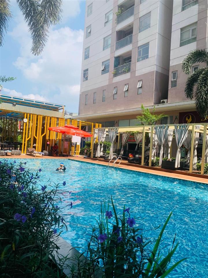 Bán căn hộ chung cư luxcity quận 7. thất đầy đủ, chỉ việc vào ở. nhỉnh 4.5 tỷ.