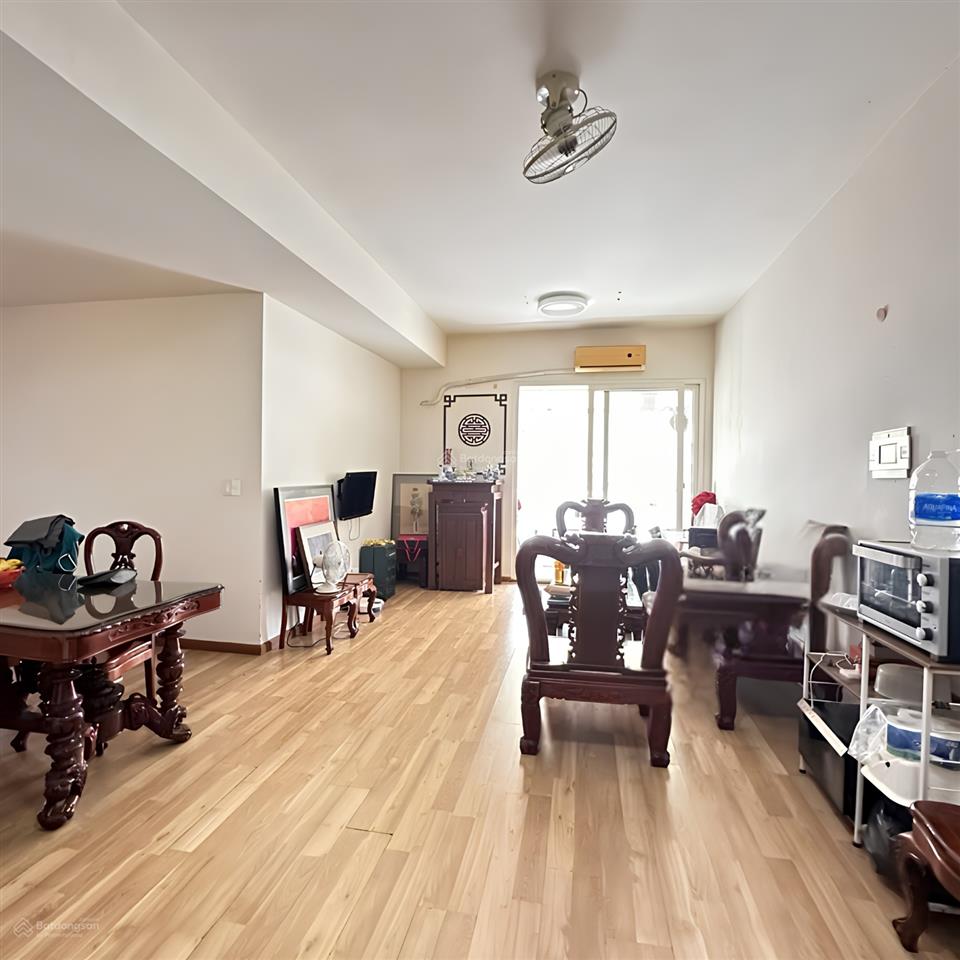 Căn hộ cho gia đình lớn 120m2  3 pn ngay khu dân cư xanh mát nhỉnh 5 tỷ