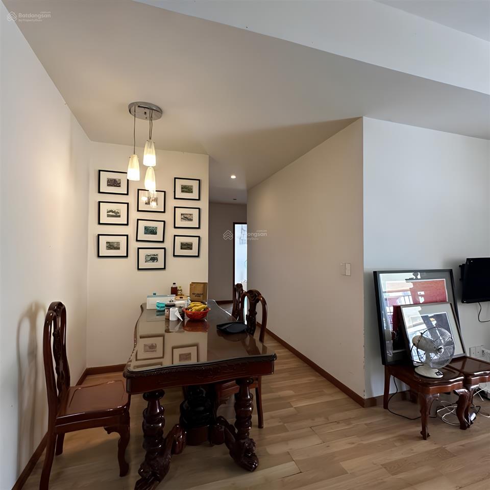 Căn hộ cho gia đình lớn 120m2  3 pn ngay khu dân cư xanh mát nhỉnh 5 tỷ