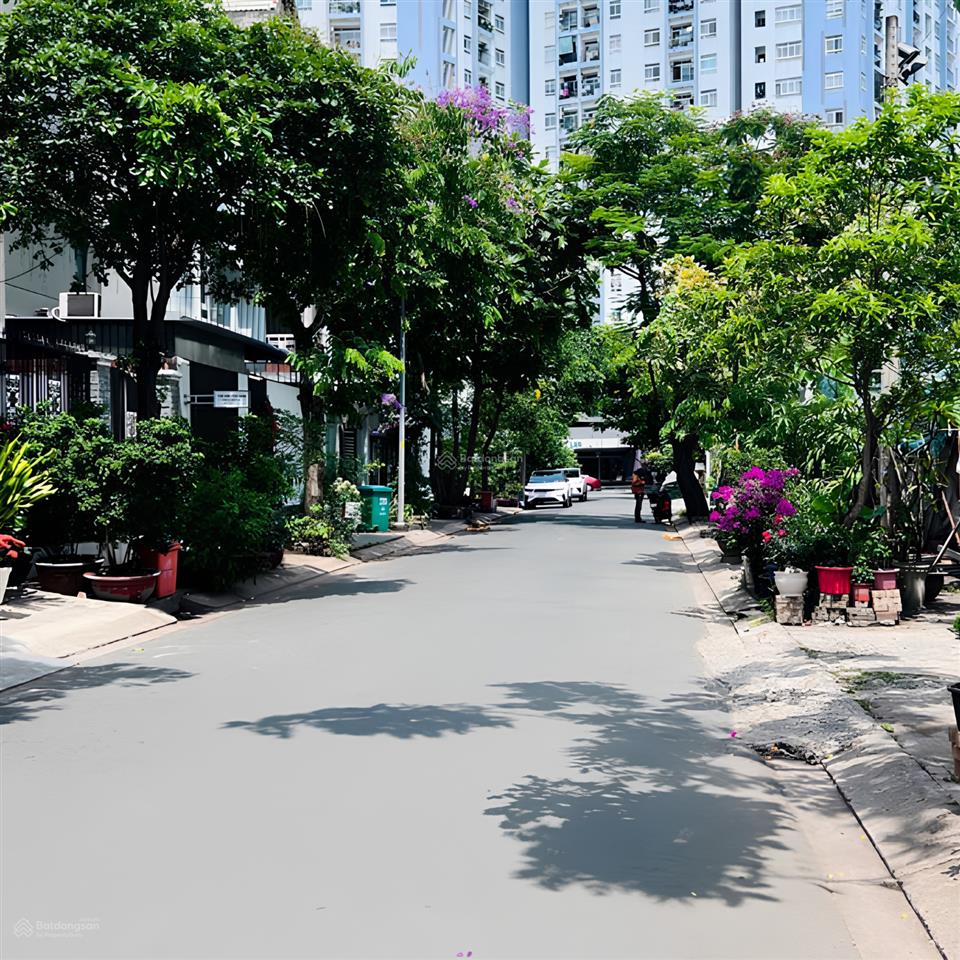 Căn hộ cho gia đình lớn 120m2  3 pn ngay khu dân cư xanh mát nhỉnh 5 tỷ