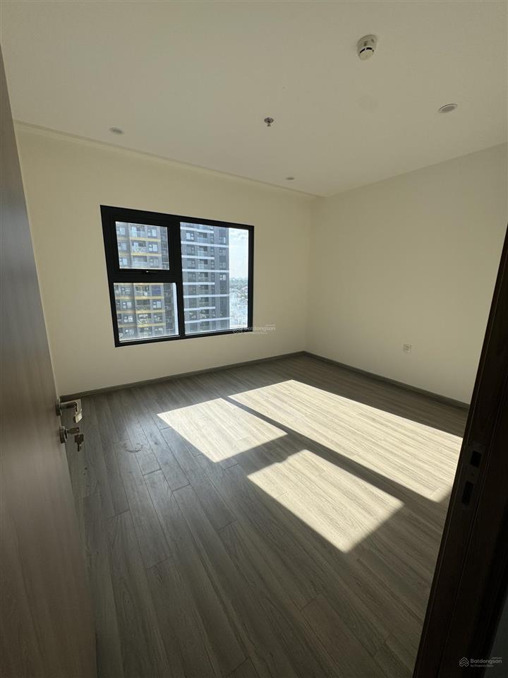 Bán gấp 2pn+ vinhomes grand park 3 tỷ 250