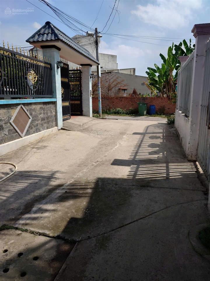 Nhà sổ hồng riêng long thạnh mỹ  sát vinhomes riverside  ngang 4,25m    giá 3,7 tỷ
