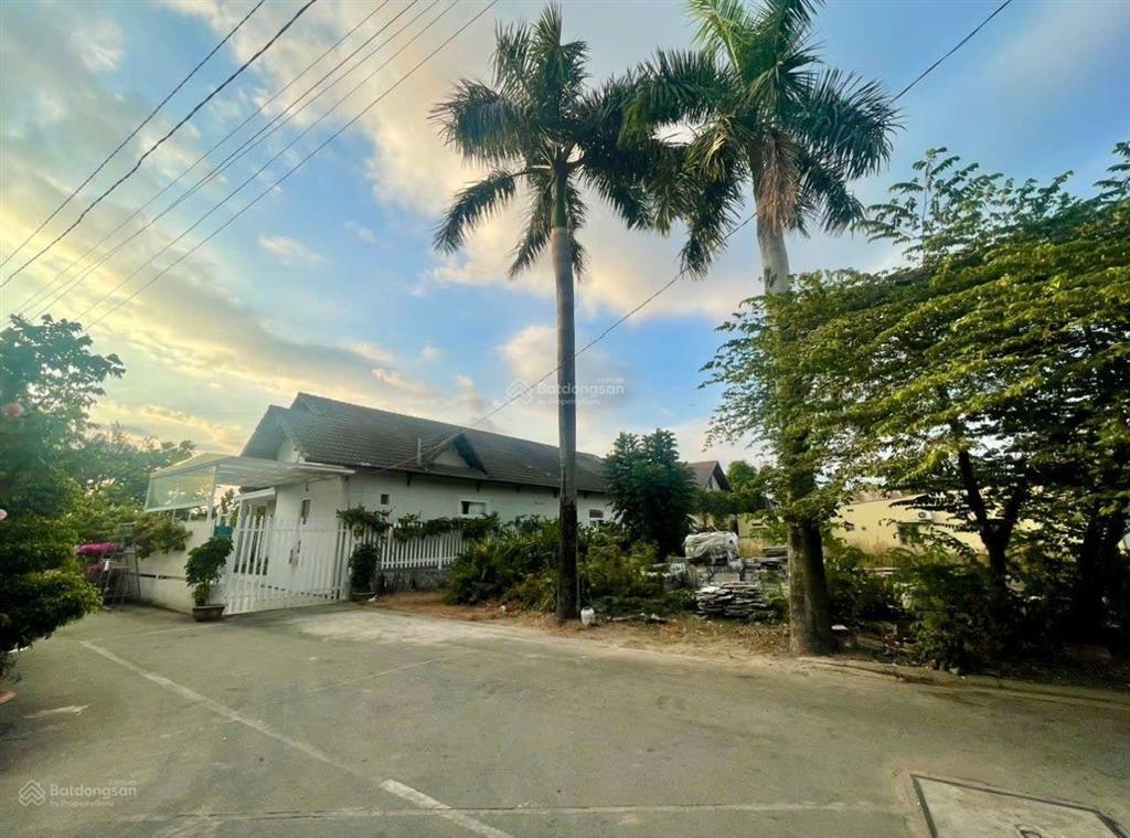 Lô đất phân lô sát vinhomes grand park gần vành đai 3 tiện ích bủa vây.