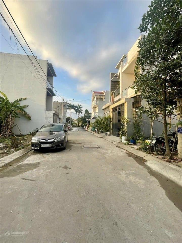 Lô đất phân lô sát vinhomes grand park gần vành đai 3 tiện ích bủa vây.