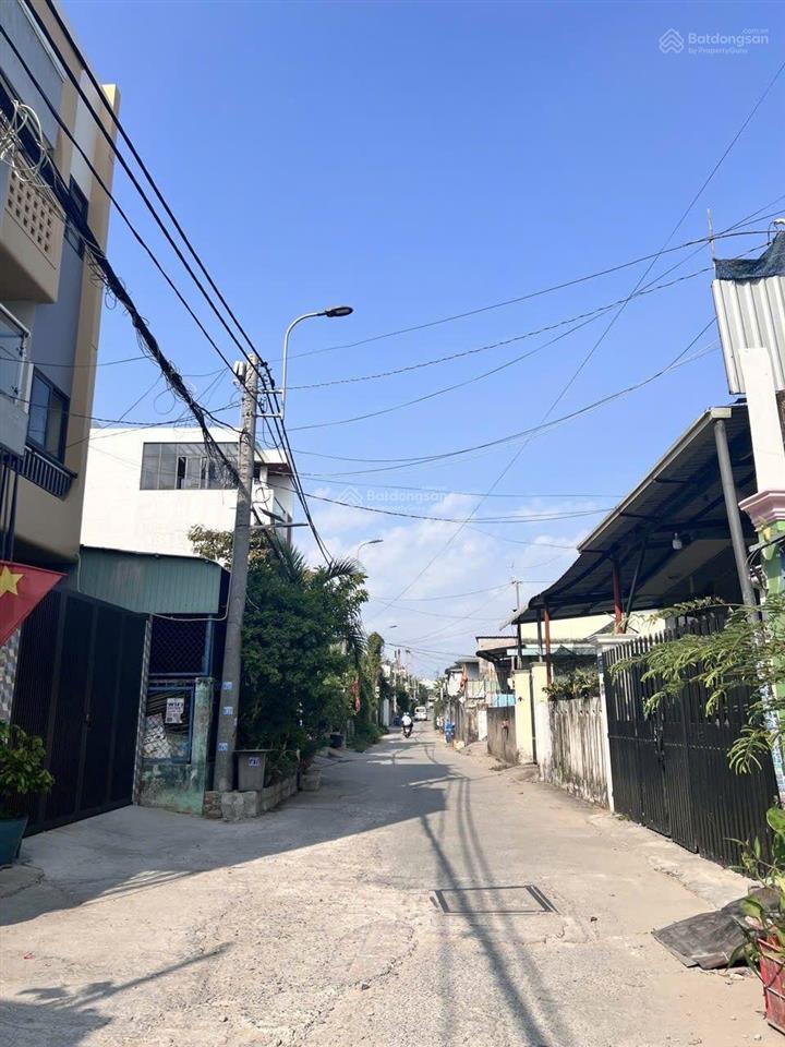 Chỉ 4.5 tỷ, 75m2 ngang 5m, ô tô đỗ cửa khu cao tầng, tân phú q9 cũ