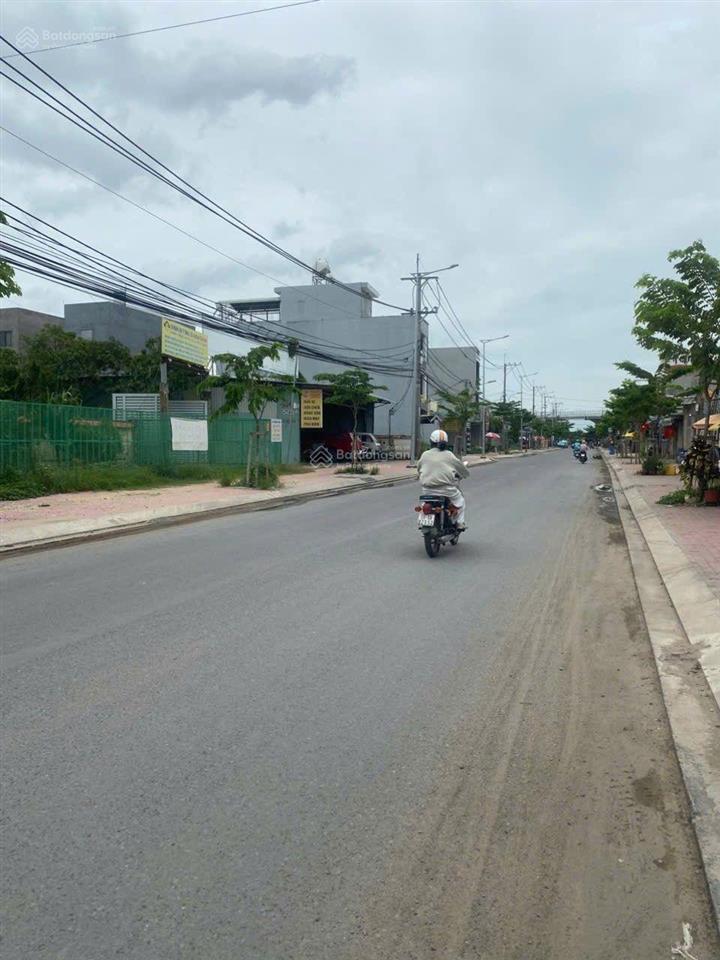 Hiếm! quỹ đất lớn mặt tiền đường số 8, dt 1.500m2, kế vinhomes grand park quận 9, chỉ 32 tỷ