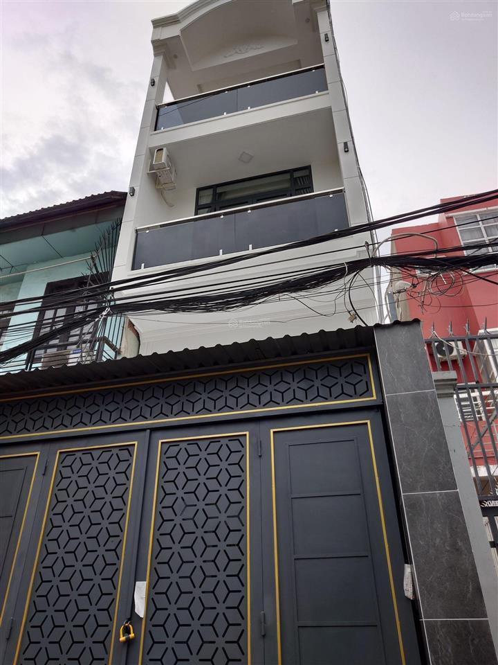 Chỉ 7.8 tỷ có nhà mặt tiền 4 tầng sang xịn, dt sử dụng 60m2, view ngắm xe lửa cầu bình lợi