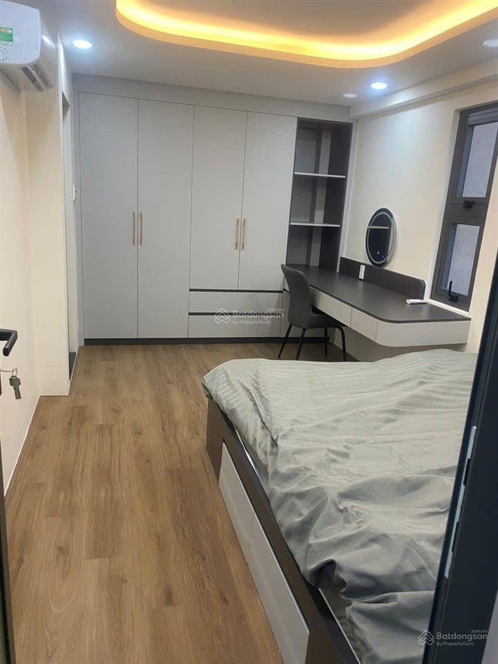 Chỉ 7.8 tỷ có nhà mặt tiền 4 tầng sang xịn, dt sử dụng 60m2, view ngắm xe lửa cầu bình lợi