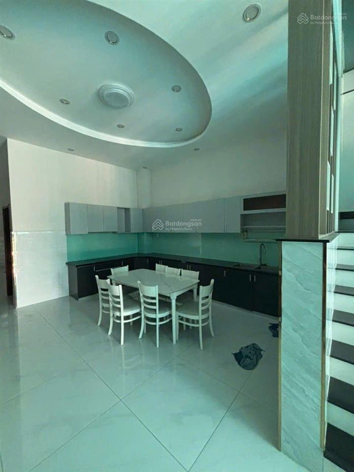 Hiếm! nhà mới full nội thất trên đất 196m chỉ 3,9 tỷ cần đước