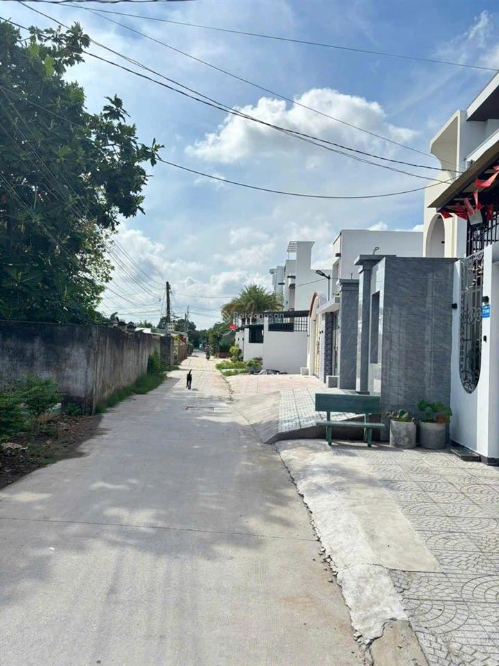 Hiếm! nhà mới full nội thất trên đất 196m chỉ 3,9 tỷ cần đước