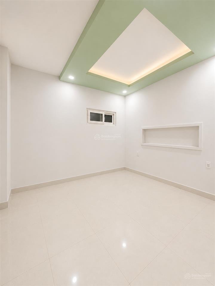 Trái tim thủ đức, quá rẻ  nhà 4 tầng, võ văn ngân  ô tô đỗ cửa, 8pn vừa ở vừa cho thuê, chỉ 11 tỷ