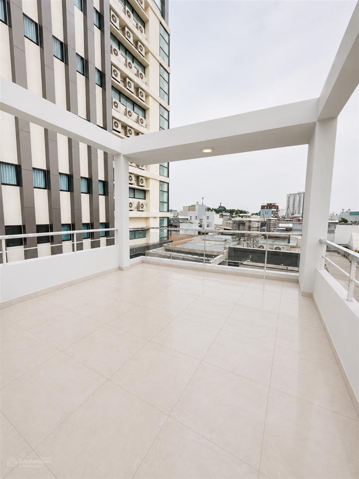 Trái tim thủ đức, quá rẻ  nhà 4 tầng, võ văn ngân  ô tô đỗ cửa, 8pn vừa ở vừa cho thuê, chỉ 11 tỷ