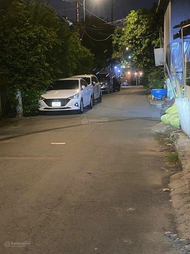Chỉ 6,5 tỷ sở hữu đất 69,3m hẻm xe tải sát quốc lộ 13 kế vạn phúc city