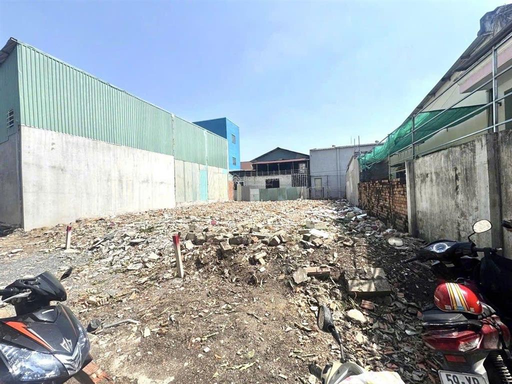 Chỉ 6,5 tỷ sở hữu đất 69,3m hẻm xe tải sát quốc lộ 13 kế vạn phúc city