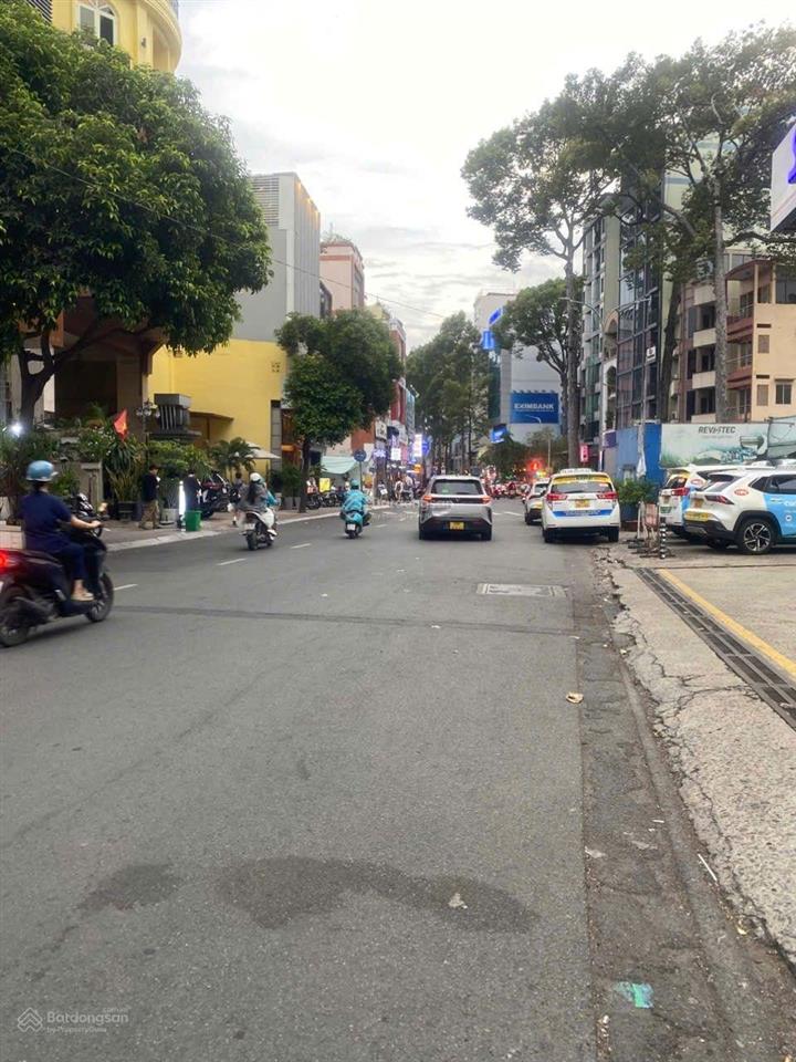 Mặt tiền kd quận 1, dòng tiền 52 triệu/tháng 62m2 4 tầng, lê thị riêng, sát ga metro bến thành