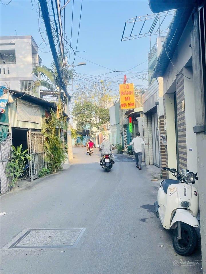 Cát lái quận 2, chủ gấp bán, cơ hội vàng, 256,4m2 ngang 7,7m nở hậu đường 2 xe hơi chỉ 21 tỷ