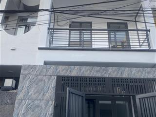 * chỉ 4,2 tỷ  nhà shr 50m2 3 tầng 4pn ô tô tận cửa, trường lưu long trường