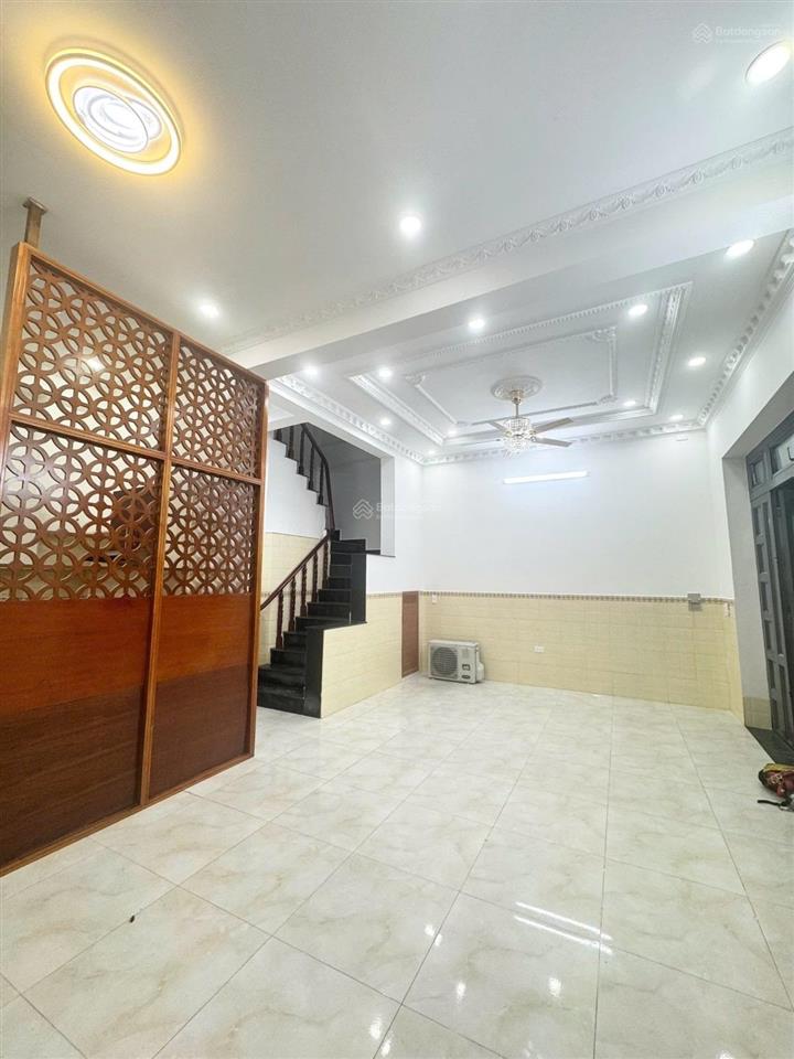 Chỉ 8,2tỷ sở hữu nhà 2 mặt tiền kinh doanh 75m2, gần gigamall, chợ hiệp bình