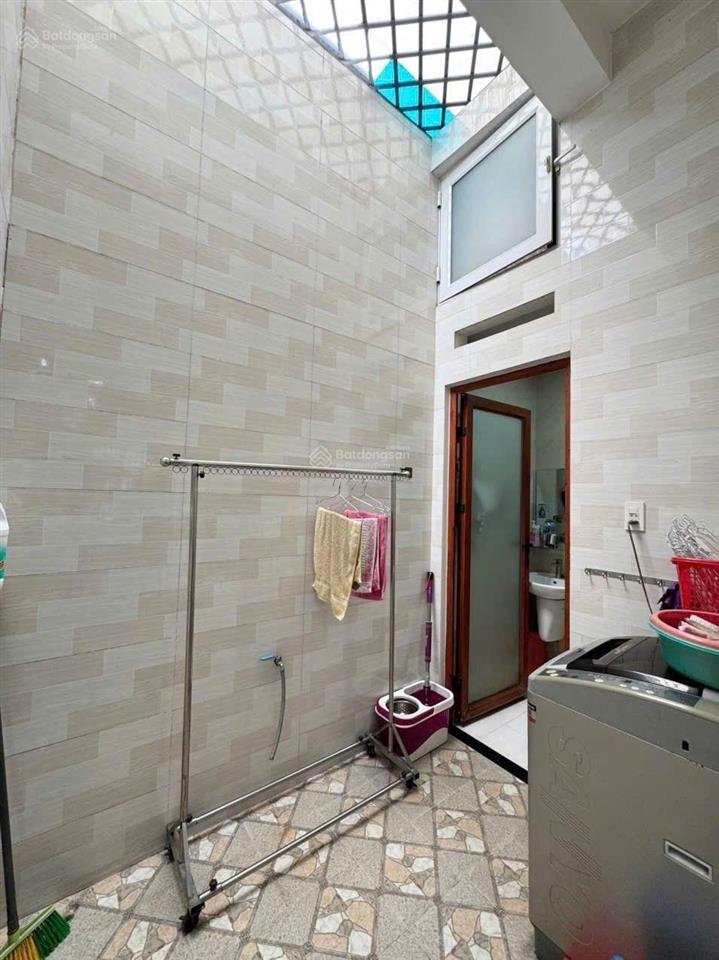 Giảm 300tr  nhanh mới kịp, nhà 3 tầng 73m2 hẻm xh, khu gigamall hiệp bình chỉ hơn 8 tỷ