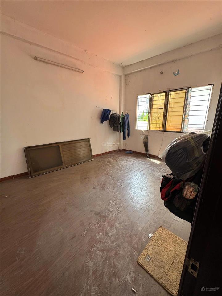 Đầu tư cực tốt  mặt tiền quốc lộ 13 ngang 10m 179m² 2 sổ riêng có dòng tiền chỉ 28 tỷ