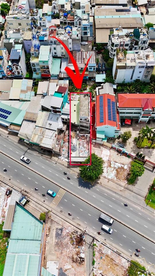 Đầu tư cực tốt  mặt tiền quốc lộ 13 ngang 10m 179m² 2 sổ riêng có dòng tiền chỉ 28 tỷ