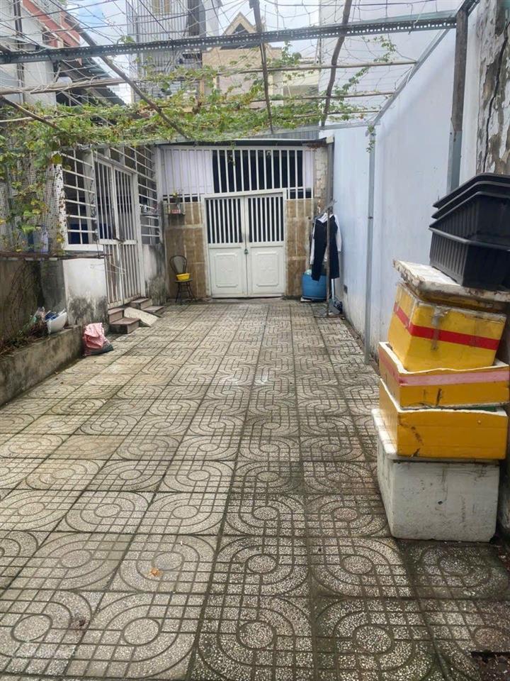 Dt 99,5m2 thổ cư, 3pn có sân rộng chỉ 6,8 tỷ, đường 27 hiệp bình chánh thủ đức