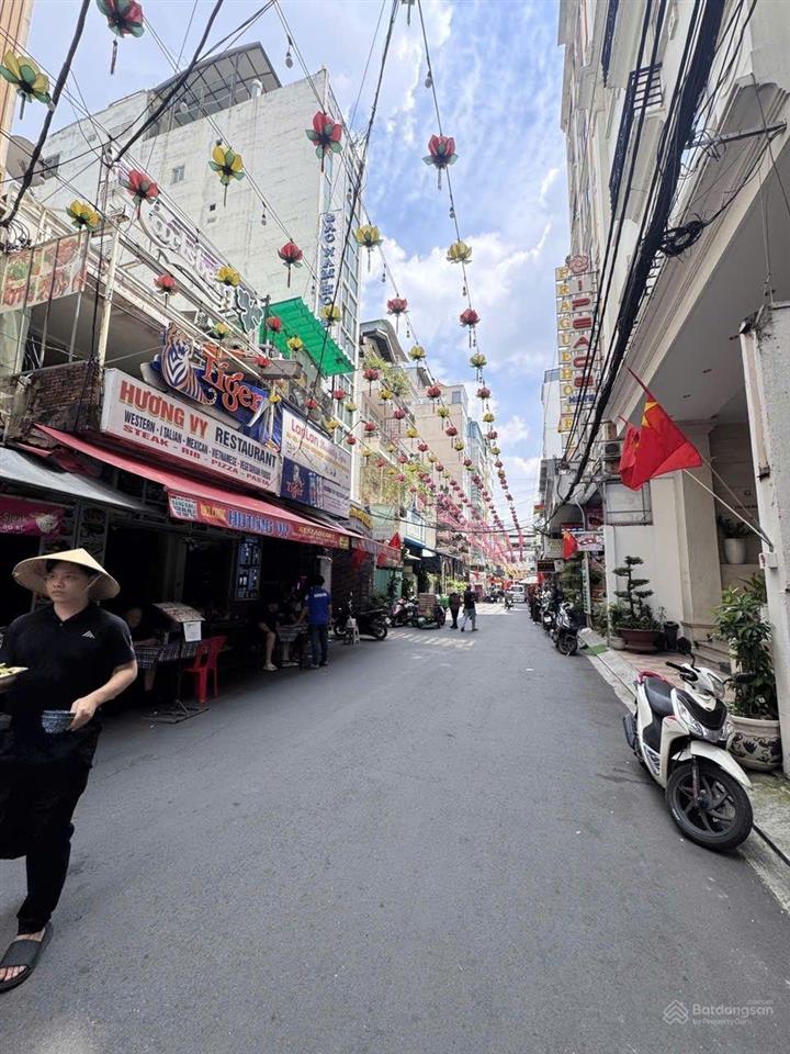 Sở hữu địa thế kim cương phạm ngũ lão bùi viện trái tim quận 1 dòng tiền sẵn có