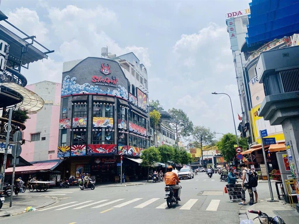 Sở hữu địa thế kim cương phạm ngũ lão bùi viện trái tim quận 1 dòng tiền sẵn có