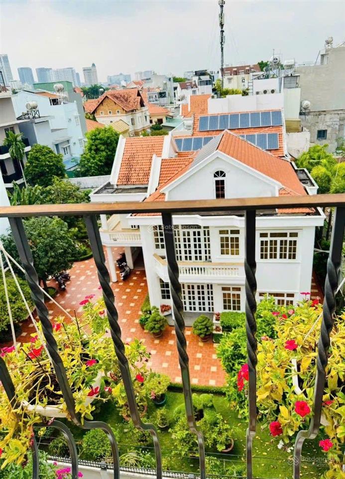 Hiếm! khu nhà giàu  chdv 4 tầng vip+thang máy  an khánh thủ đức, sát metro  dòng tiền 100tr/th