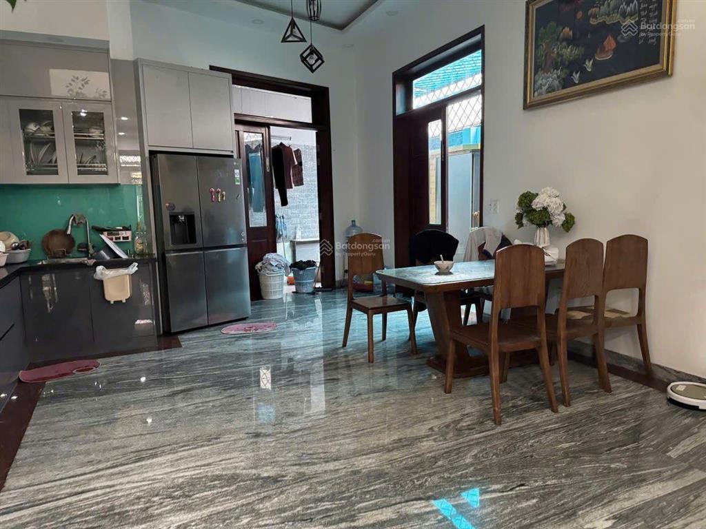 138m2 đẹp như biệt thự 4pn dành cho đại gia đình  ô tô thông qua gigamall khu vip hiệp bình