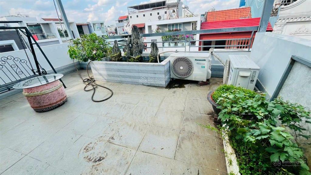 Cơ hội cho khách an cư hoặc đầu tư, 4 tầng linh đông, ô tô tránh chỉ 7,3 tỷ
