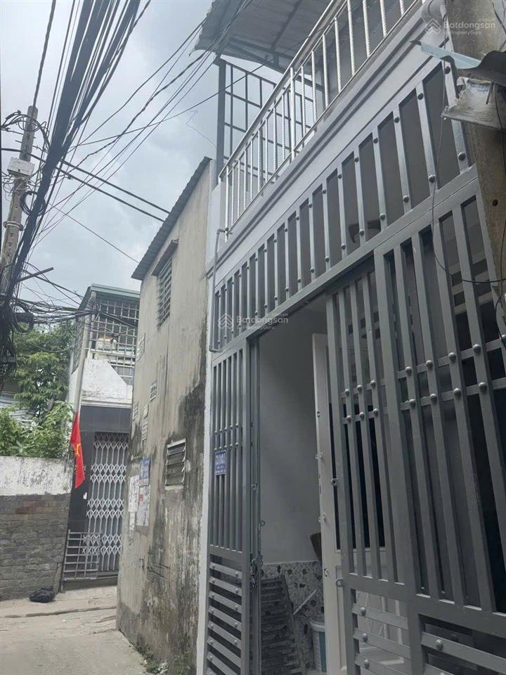 Sổ hồng vuông vức, không qh, không lộ giới  2 tầng 2pn  chỉ 3,7 tỷ  đường số 4 hiệp bình phước