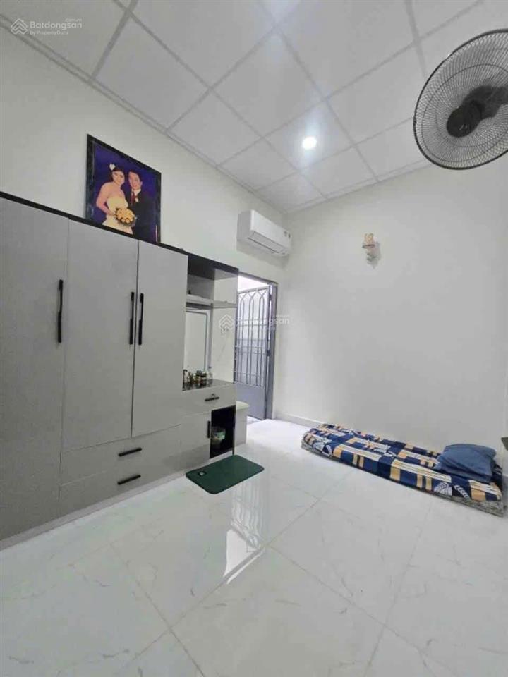 Đừng bỏ lỡ cơ hội hiếm, chỉ 6 tỷ, mặt tiền kd, 77m2 ngang 4,7m đường số 6 hiệp bình phước