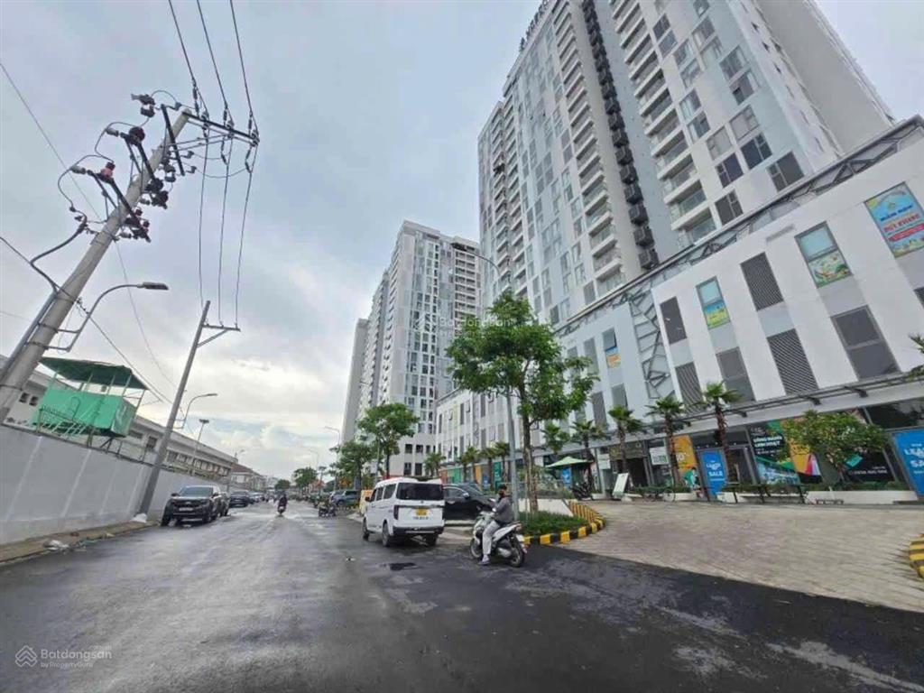 Đừng bỏ lỡ cơ hội hiếm, chỉ 6 tỷ, mặt tiền kd, 77m2 ngang 4,7m đường số 6 hiệp bình phước
