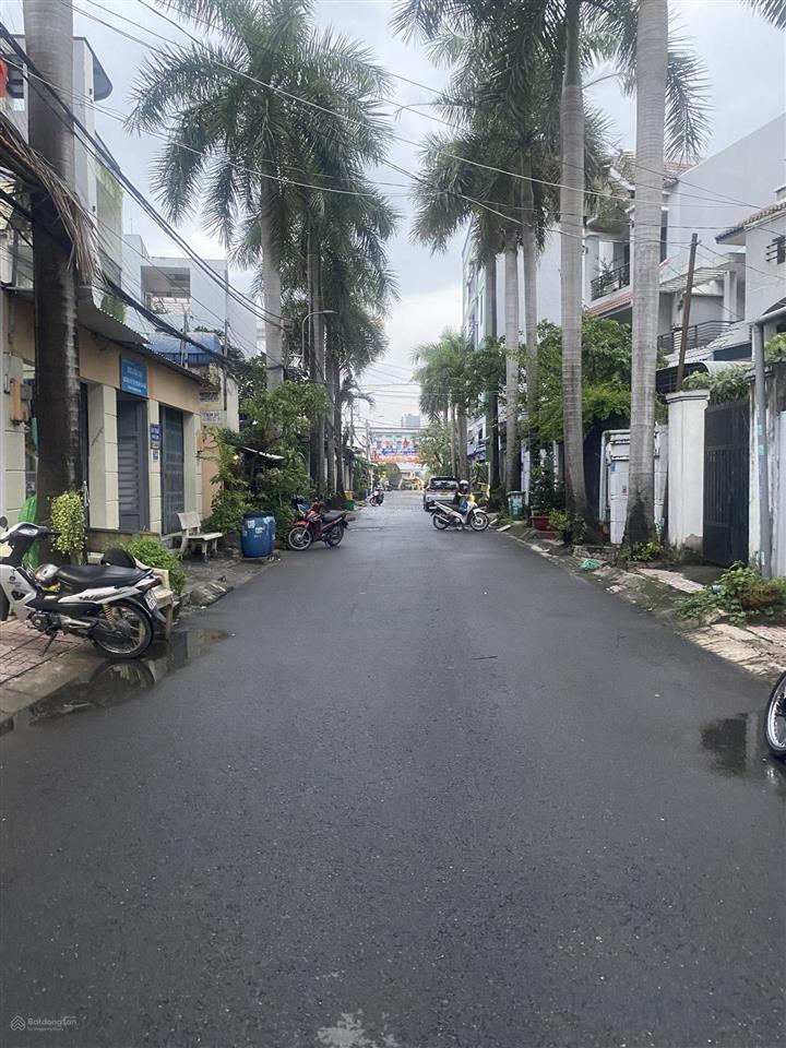 Xem là mê, nhà rộng phủ phê 119m2, 2 ô tô ngủ trong nhà  khu đẹp để an cư tại phước long b