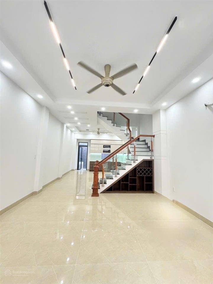 Khu vip phước long b, đỗ xuân hợp  chủ gấp bán nhà 4 tầng sang xịn  84m, giá tốt chốt ngay