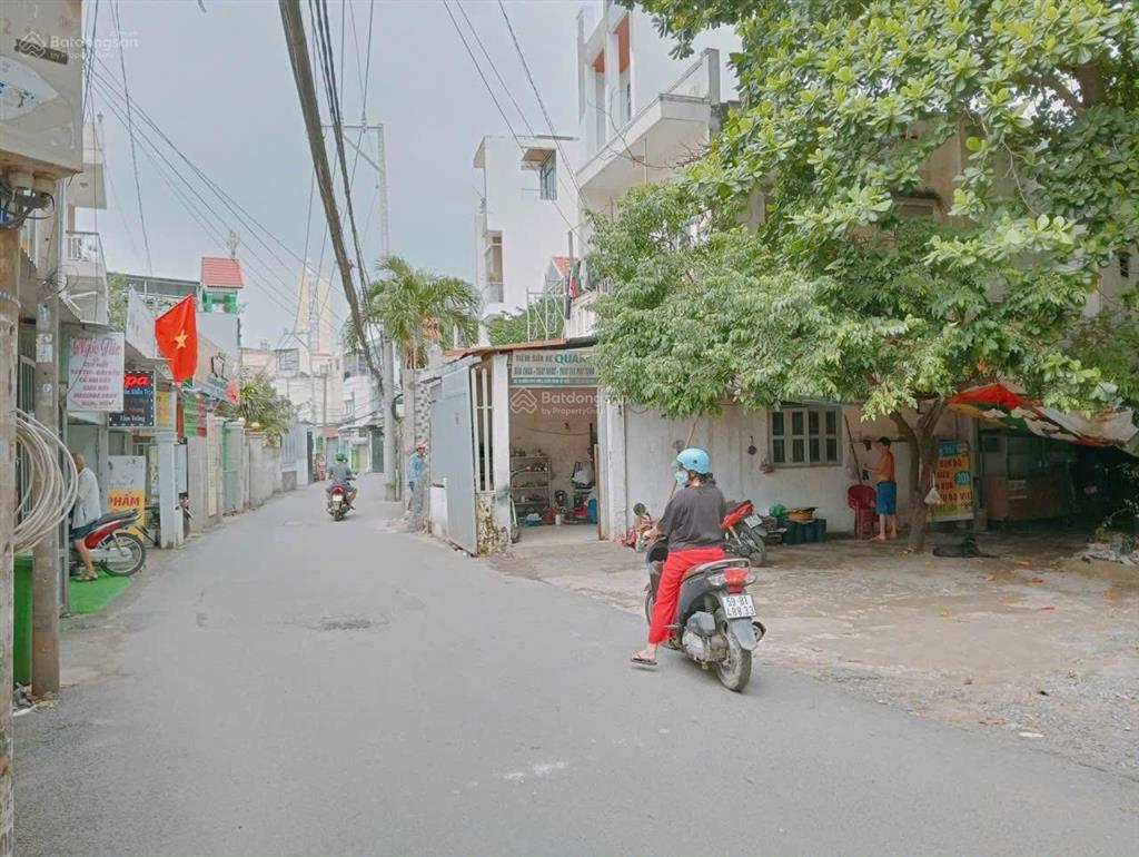 Hot ! cơ hội giữ tài sản 257m2  full thổ cư  ngang 7,8m cực đẹp  cát lái  chỉ còn 18 tỷ